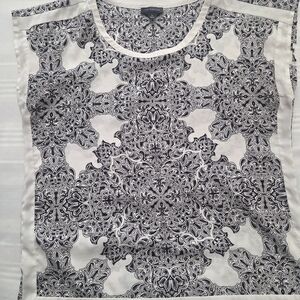 Elegant Black and White Patterned Women's Top